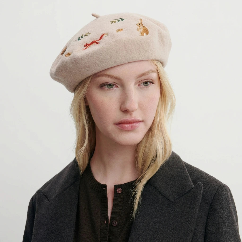 Beret Avec Broderies Femme